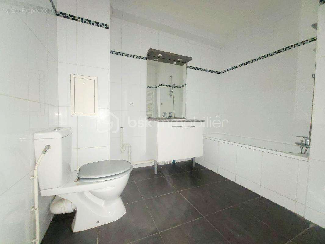 Appartement à LE PERREUX-SUR-MARNE