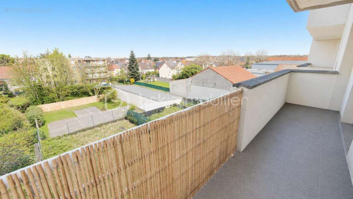 Appartement à LIVRY-GARGAN