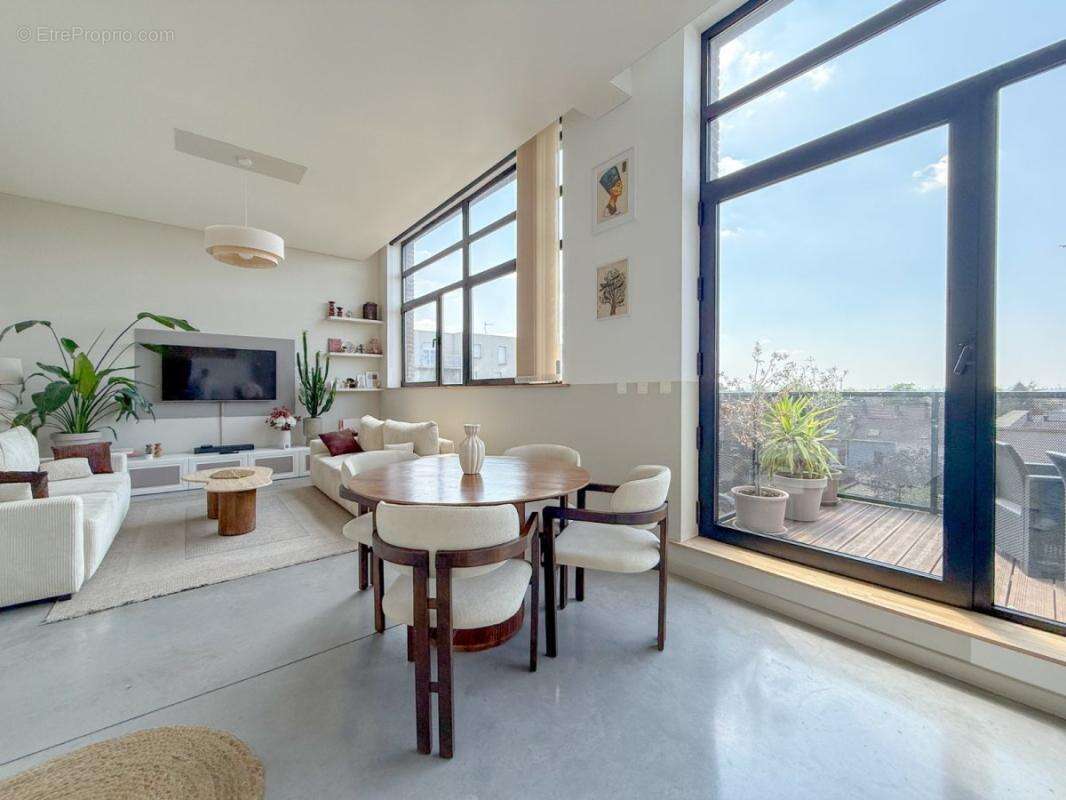 Appartement à CROIX