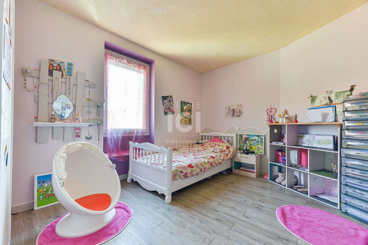 Maison à PONT-SAINT-MARTIN