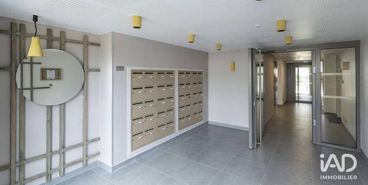 Photo 1 - Appartement à SENE