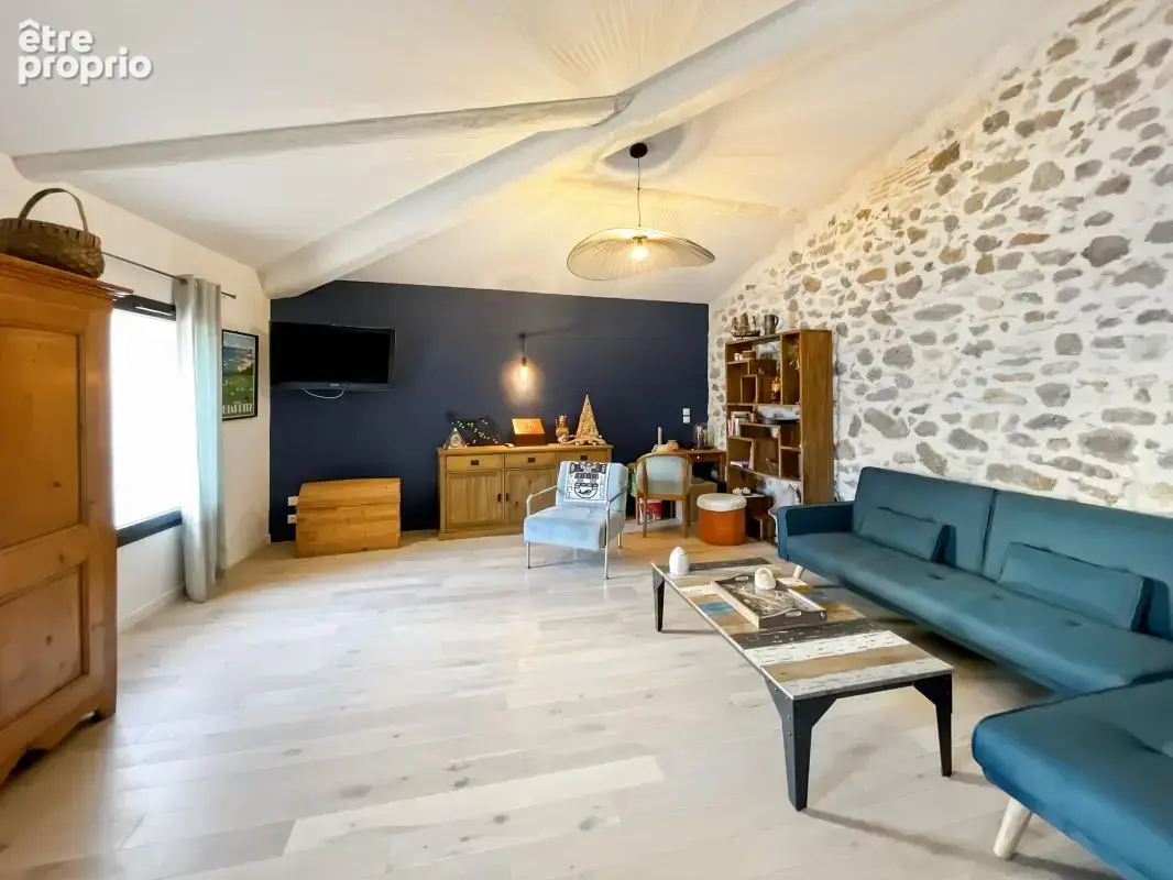 Vente belle maison de ville à Marseillan avec deux suites, terrasse tropézienne et garage non attenant - photo 4
