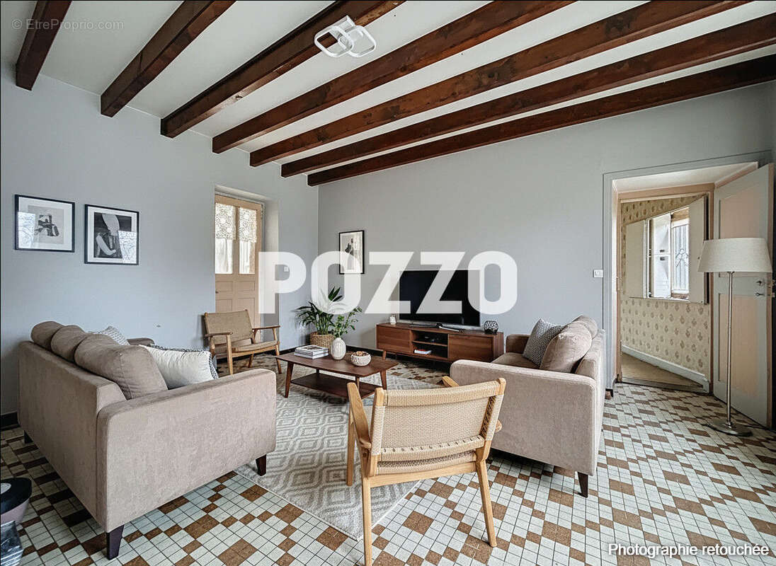 Maison à CHERENCE-LE-HERON