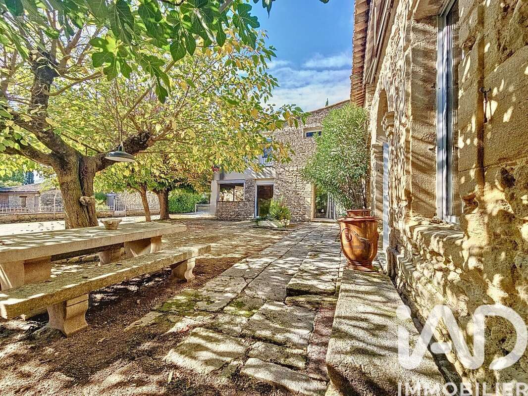 Photo 2 - Maison à CABRIERES-D'AVIGNON