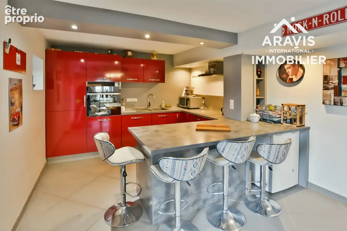Appartement T2 54,59 m2   Marnaz   Rez-de-jardin   Vue Bargy   Parking + garage - photo 3