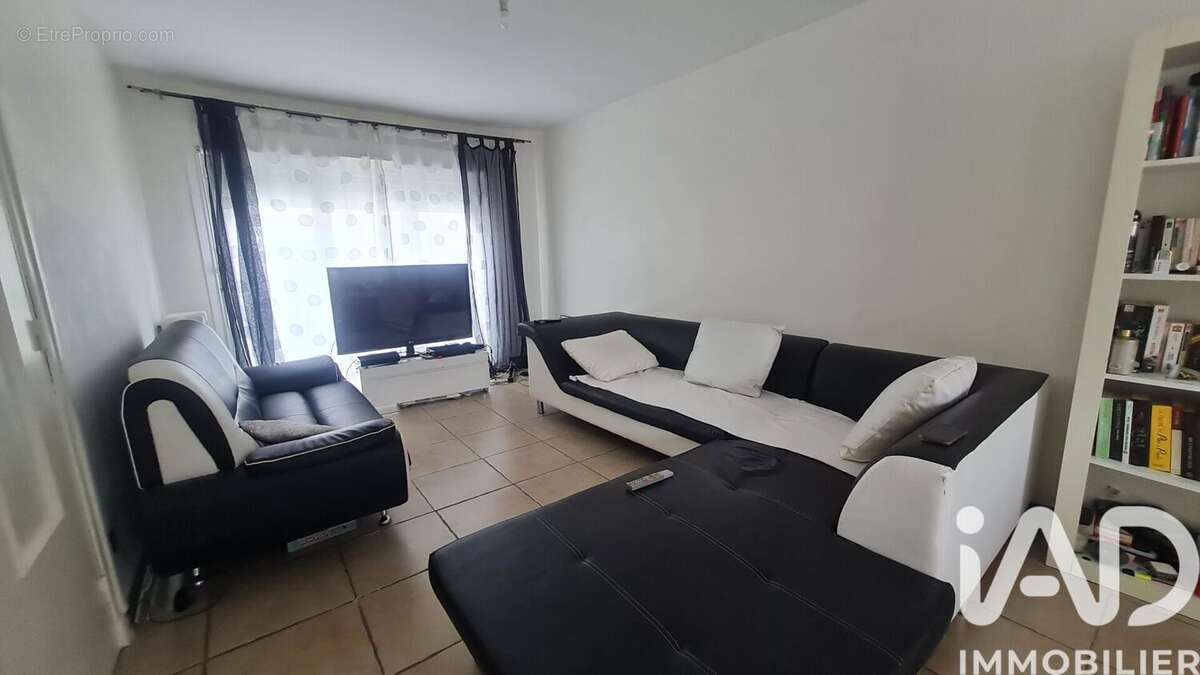 Photo 2 - Maison à REIMS