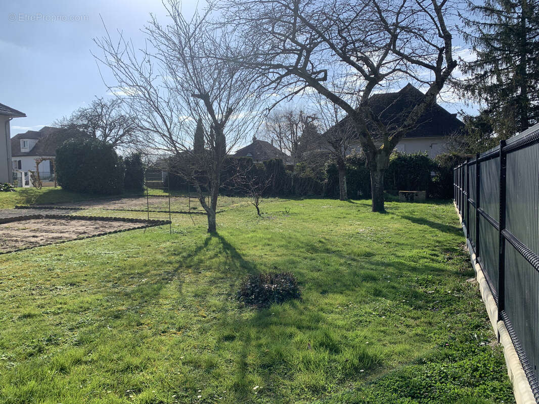 Maison à CHATELLERAULT