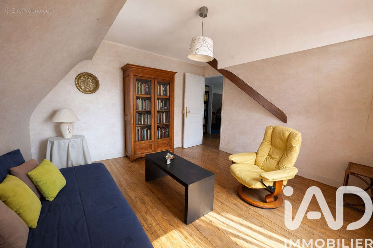 Photo 6 - Maison à VILLEMOMBLE