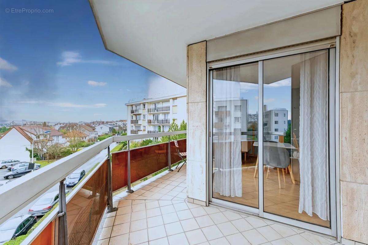 Appartement à BRY-SUR-MARNE