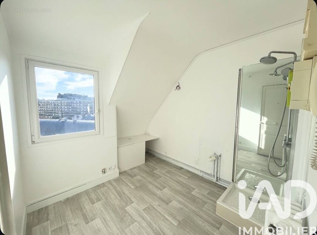 Photo 1 - Appartement à PARIS-16E