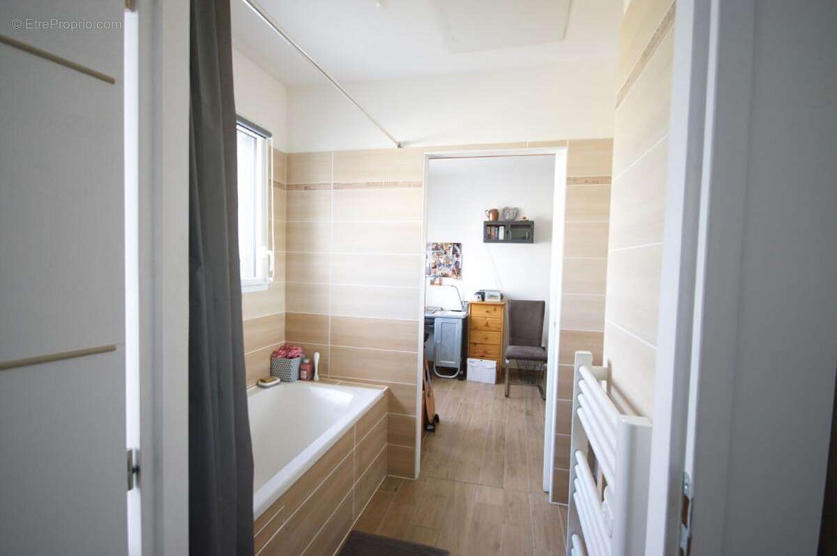 Maison à SAINT-VIVIEN