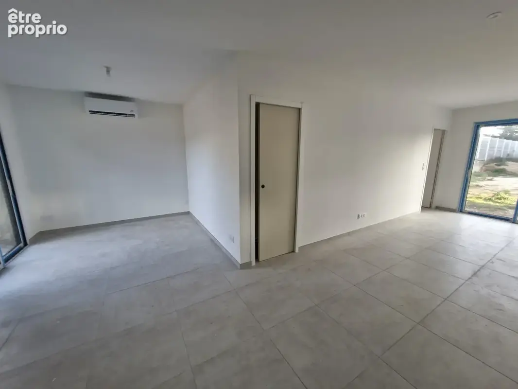 Maison 47 m² à Cuers  - photo 6