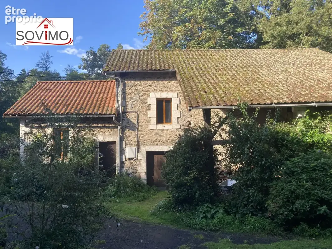 Dans un cadre exceptionnel, ancien moulin du xviie siècle avec maison, gite, terrain bord rivière - photo 27