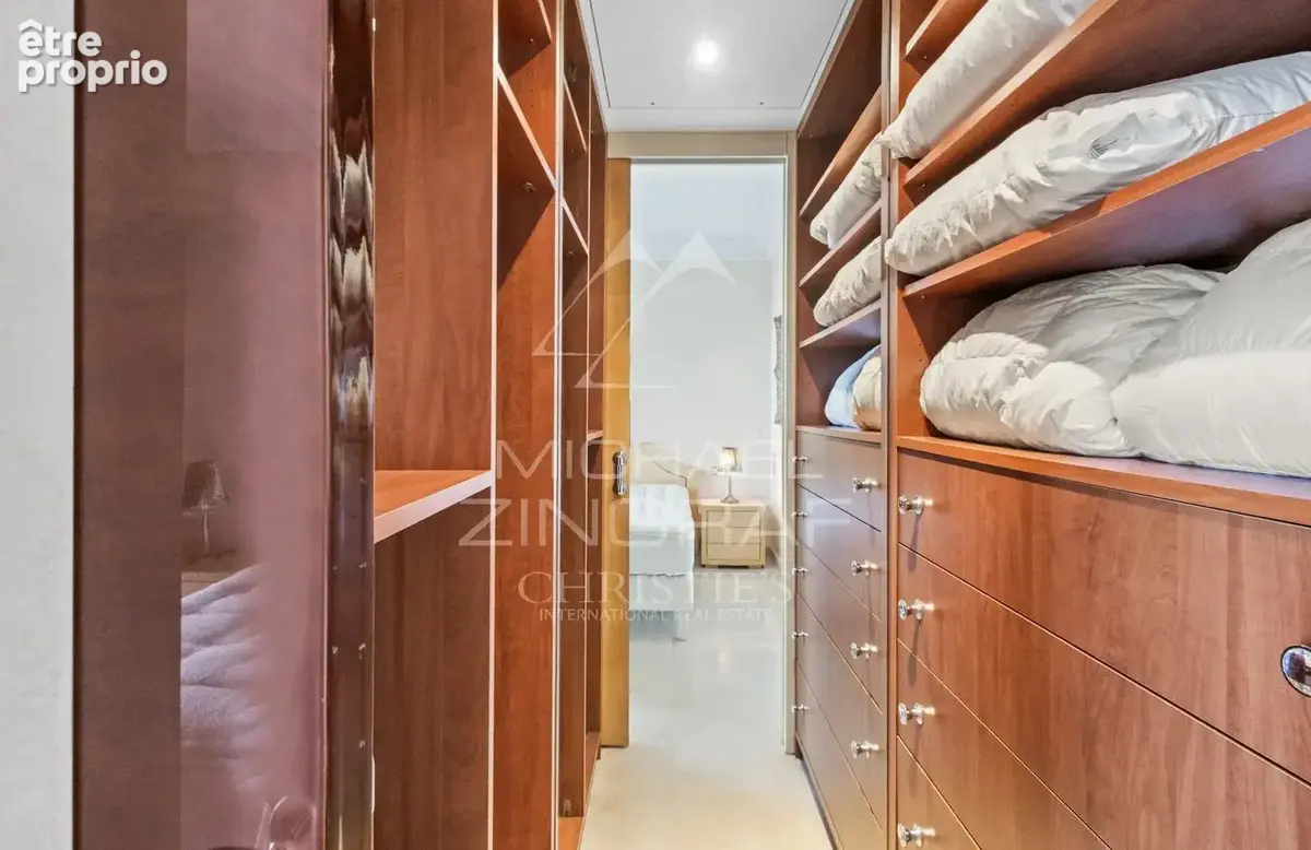 Cannes - Croisette - Prestigieux 4 pièces de 117m2 avec terrasses face à la mer - photo 13