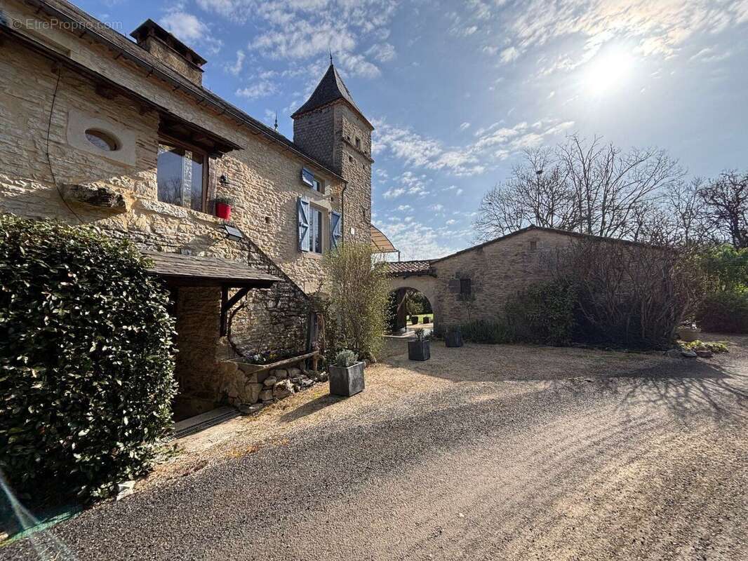 Manoir avec gîte - photo 2