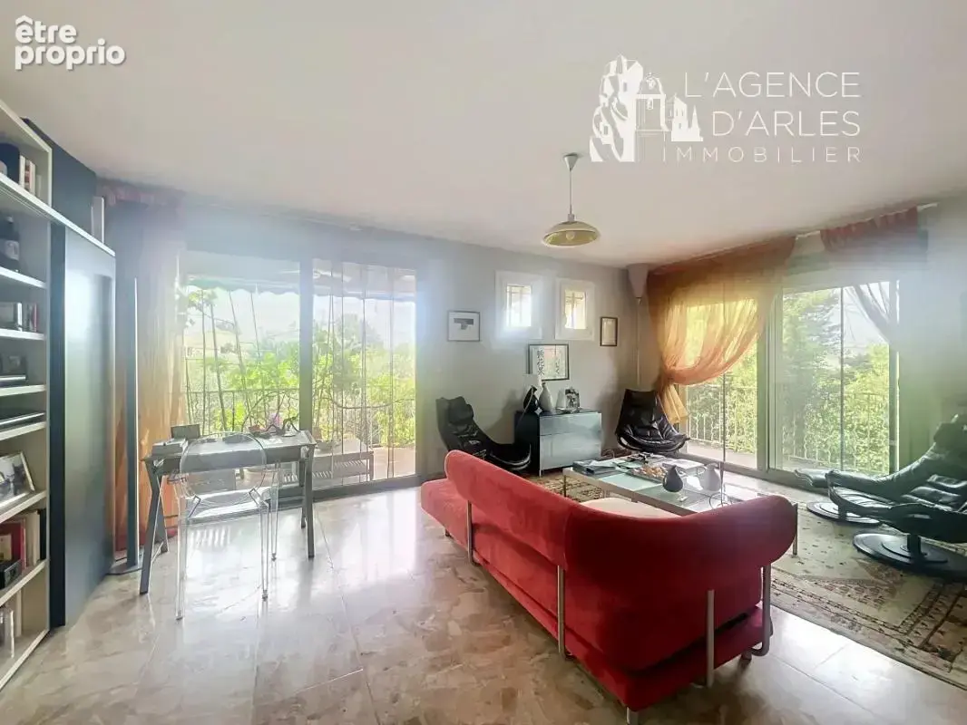 Arles Monplaisir – Élégante maison -  220m² de volumes et un jardin préservé au calme - photo 10