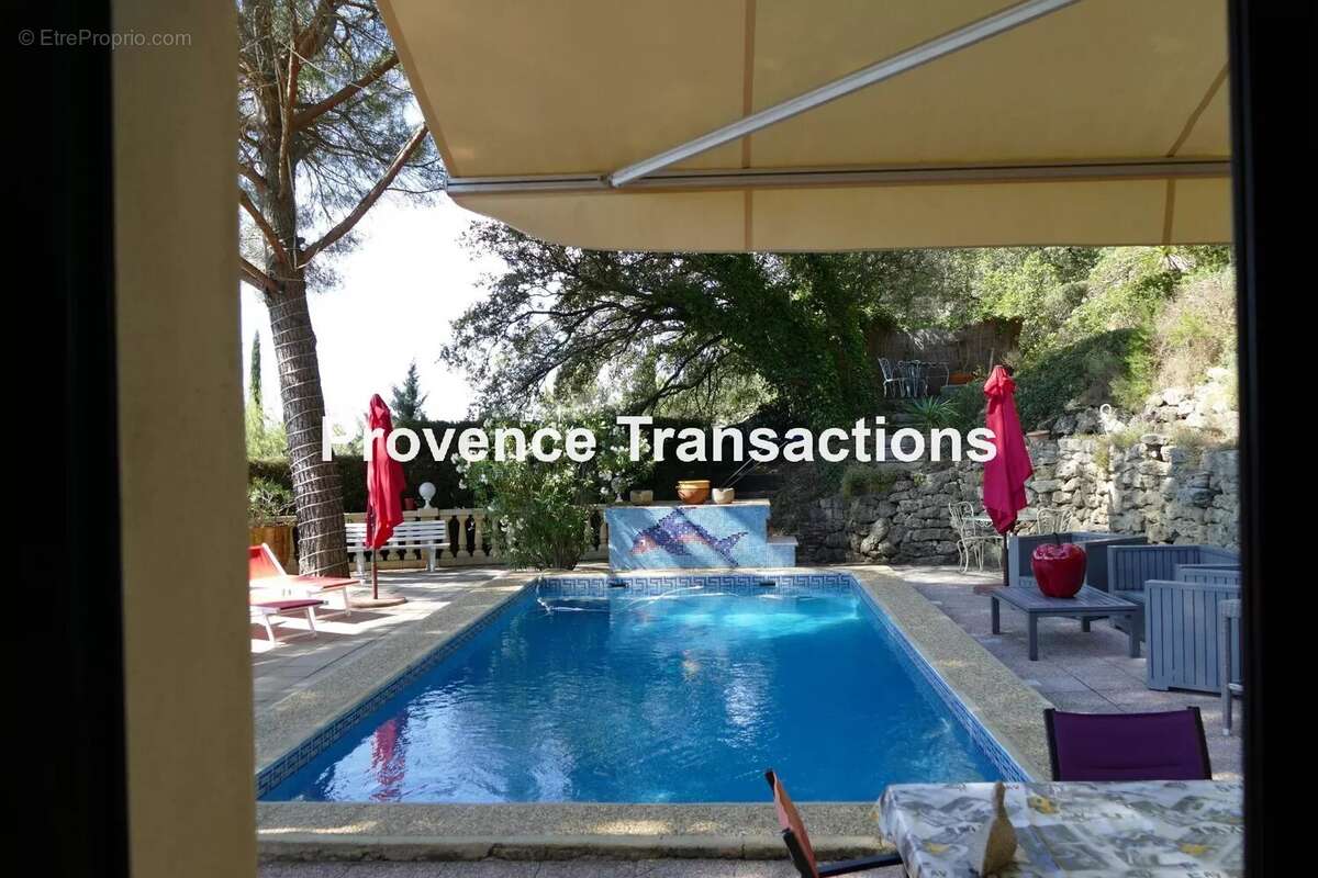 Maison à BEAUMES-DE-VENISE