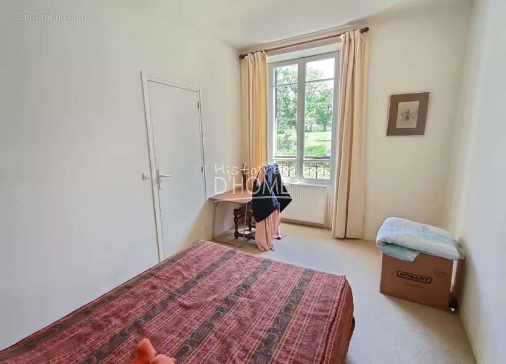 Maison à BERNAY-VILBERT