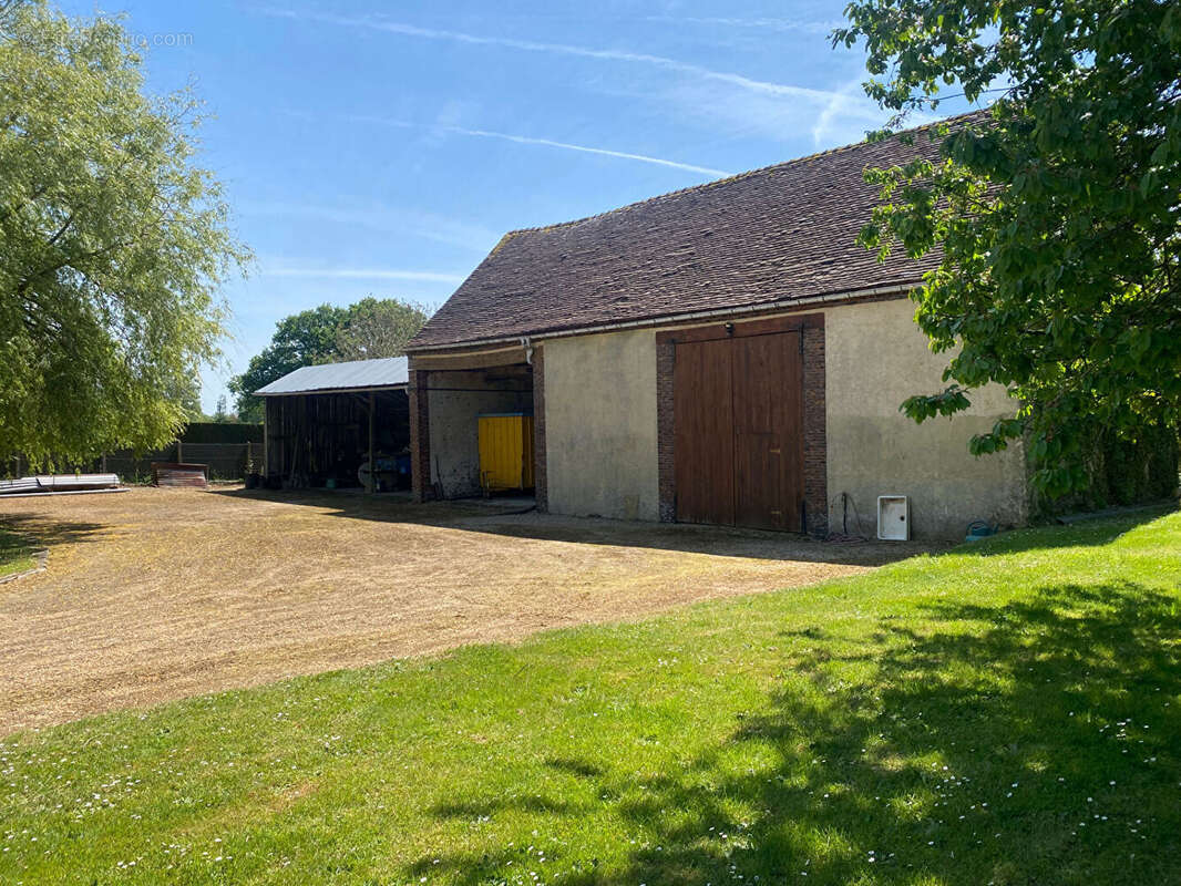 Maison à NEUILLY-SUR-EURE