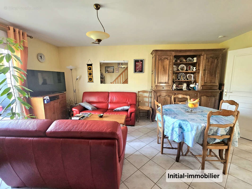 Maison à CHANCEAUX-SUR-CHOISILLE