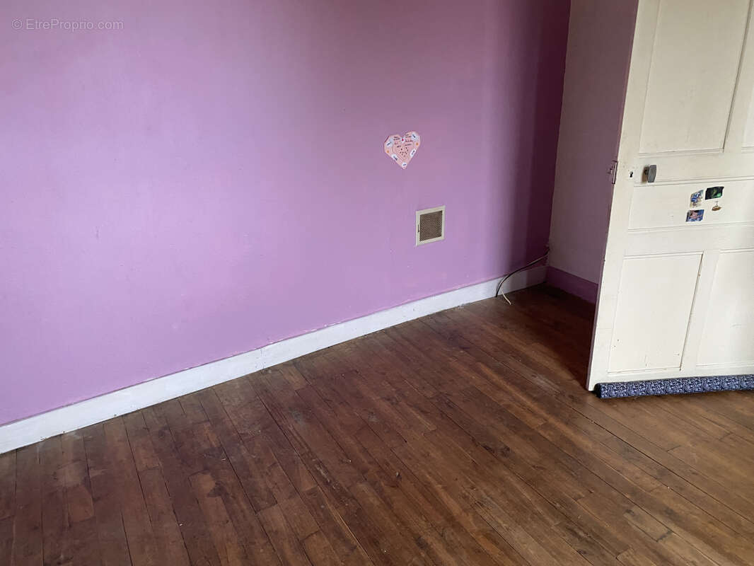 Maison à PRESSIGNAC