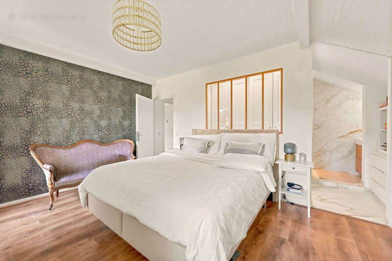 Maison à vendre 7 pièces PREVESSIN MOENS (01) - photo 11