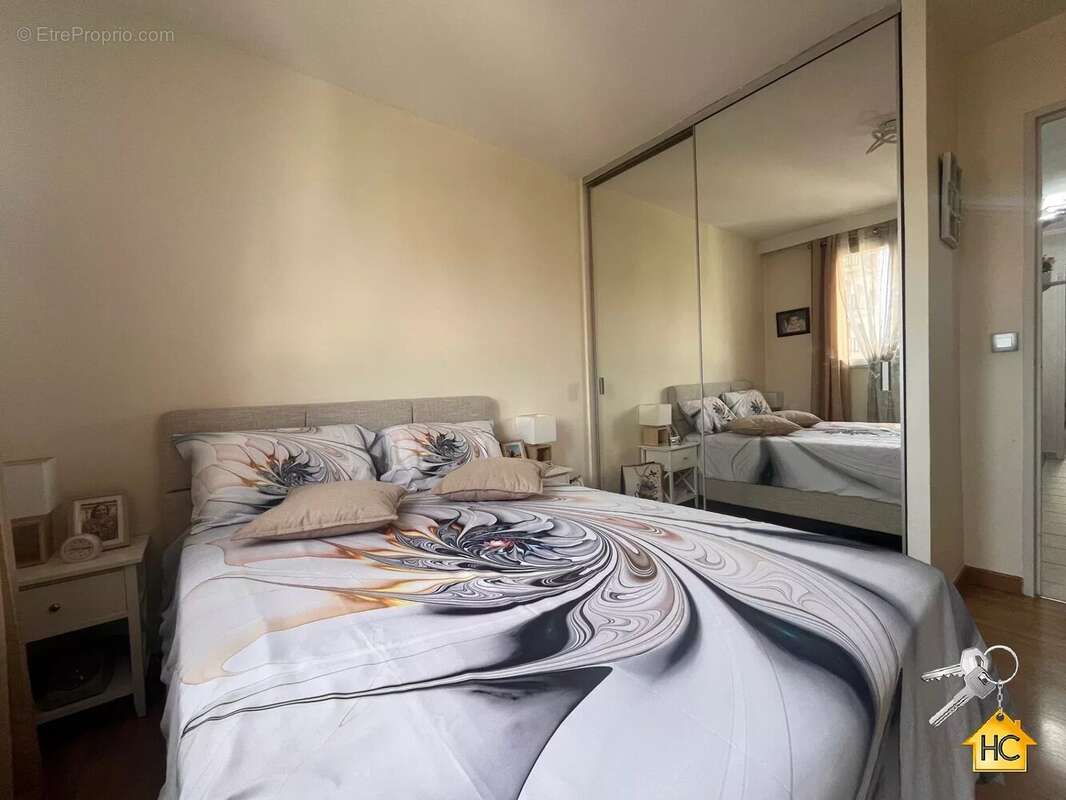 Appartement à LE CANNET