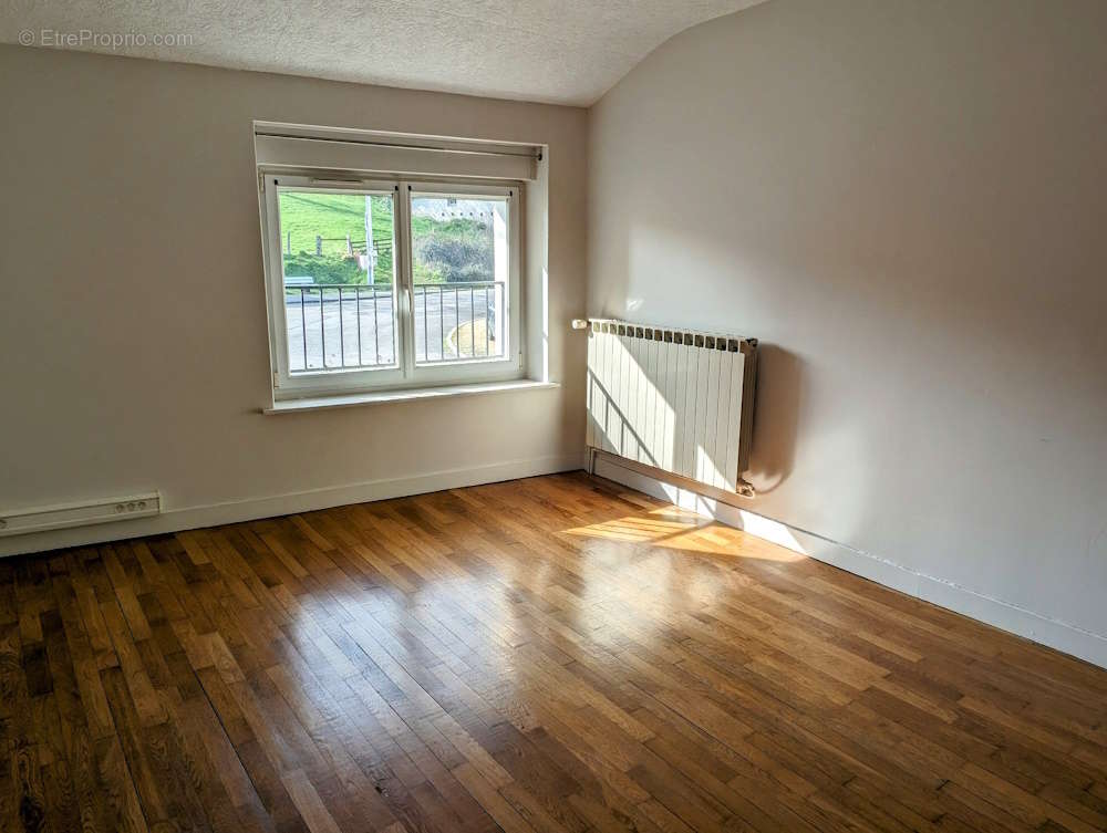 Maison de village de 129m² à refraîchir - photo 6