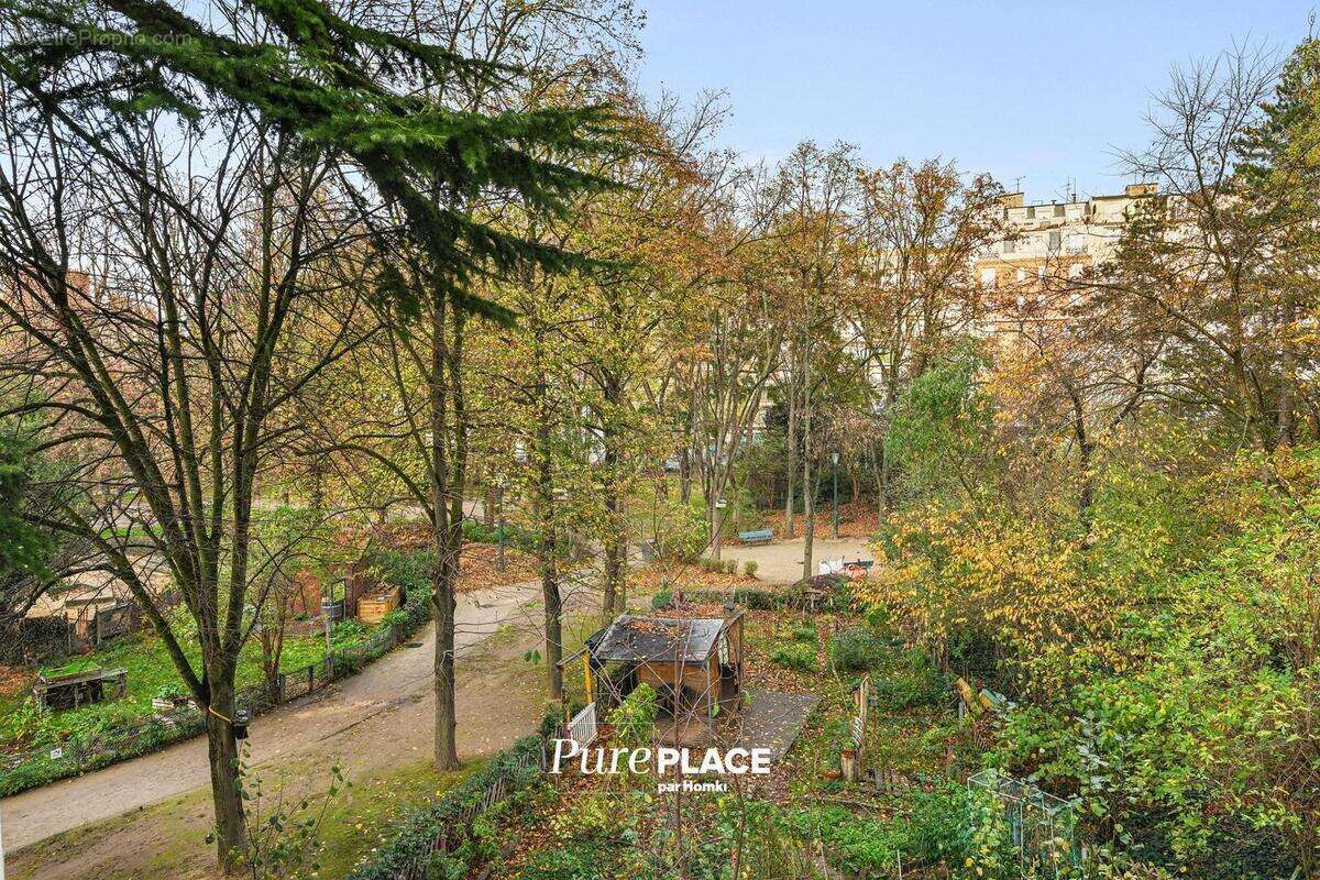 Appartement à PARIS-15E