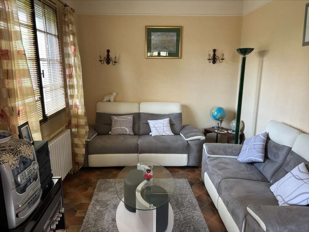 Maison à MARIGNY-BRIZAY