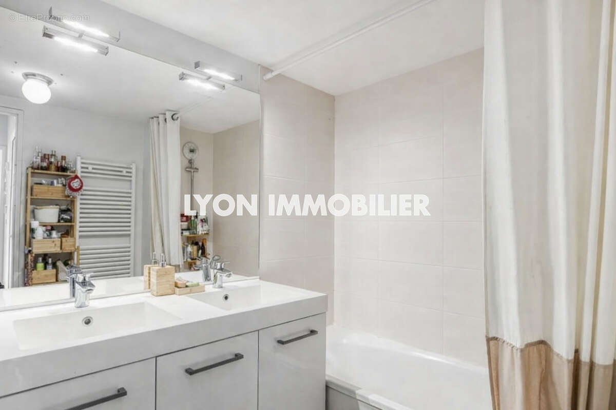 Appartement à MIONS