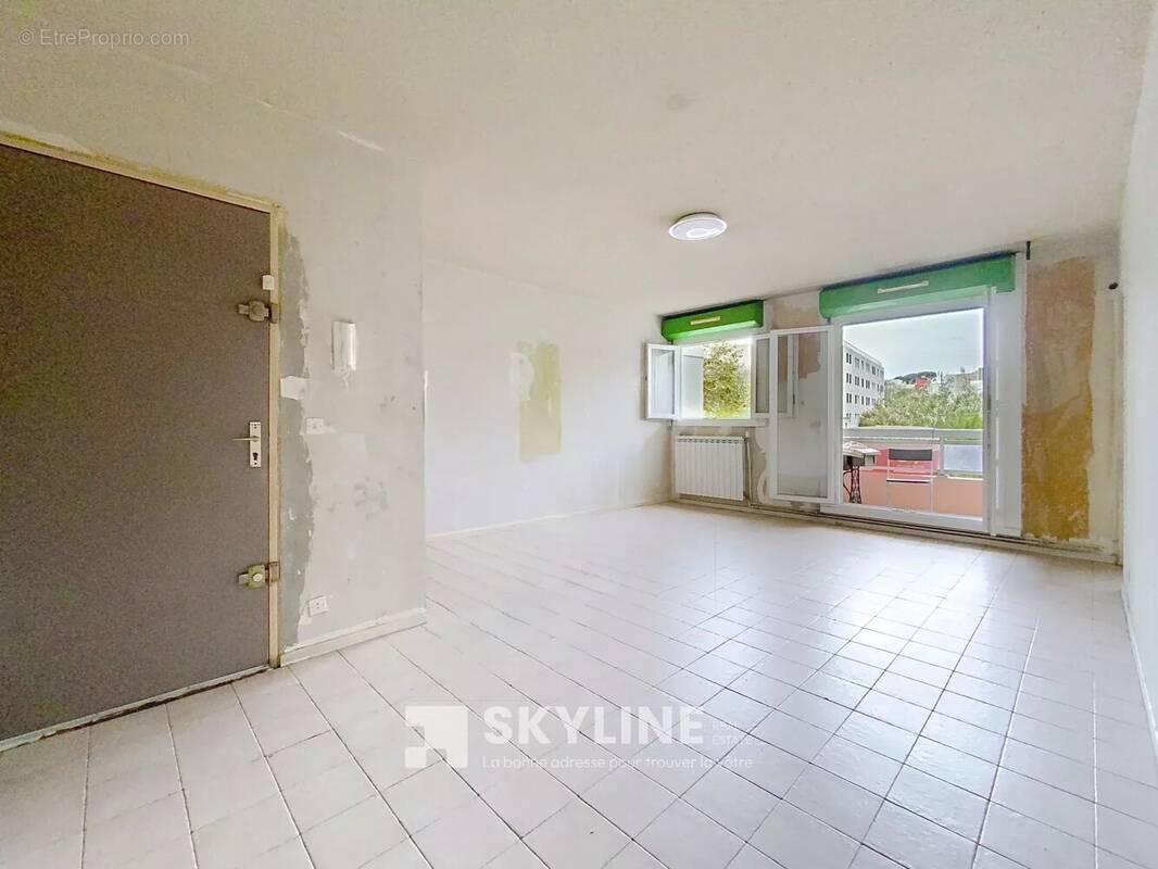 Appartement à MARSEILLE-11E