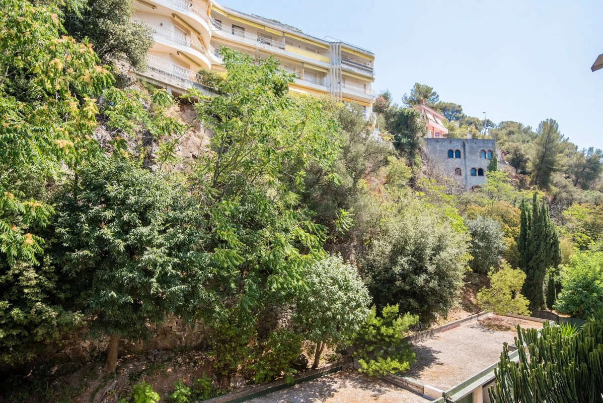 Appartement 89 m² à Nice  - photo 18