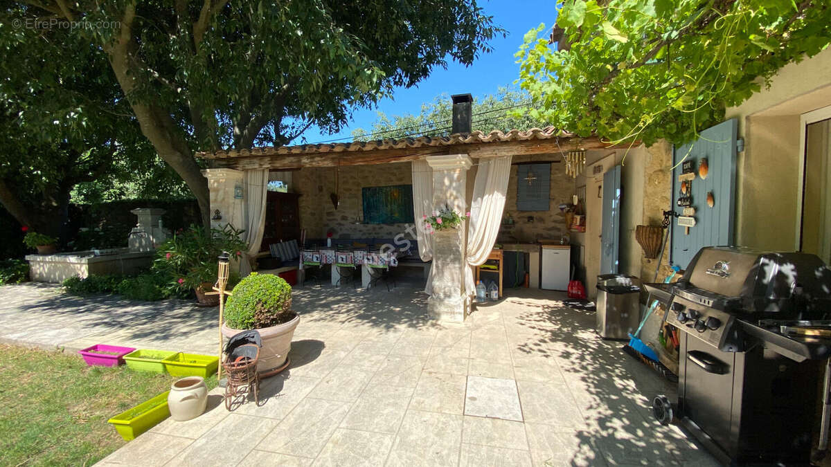 Maison à PUYVERT
