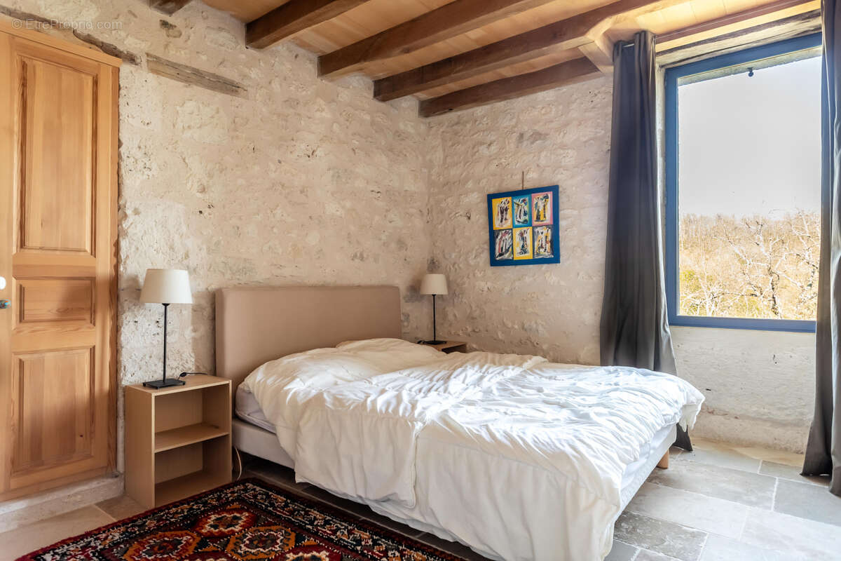 Maison à SAINT-MAURIN
