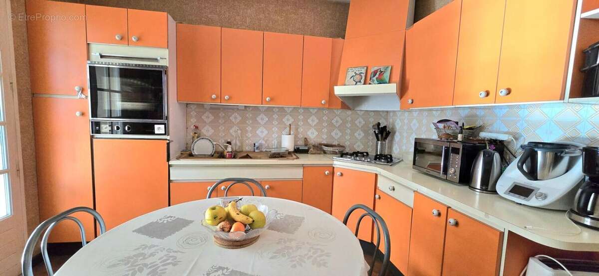 Maison à SAINT-ASTIER