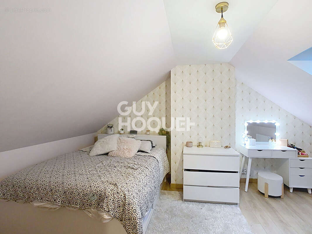 Maison à CREPY-EN-VALOIS