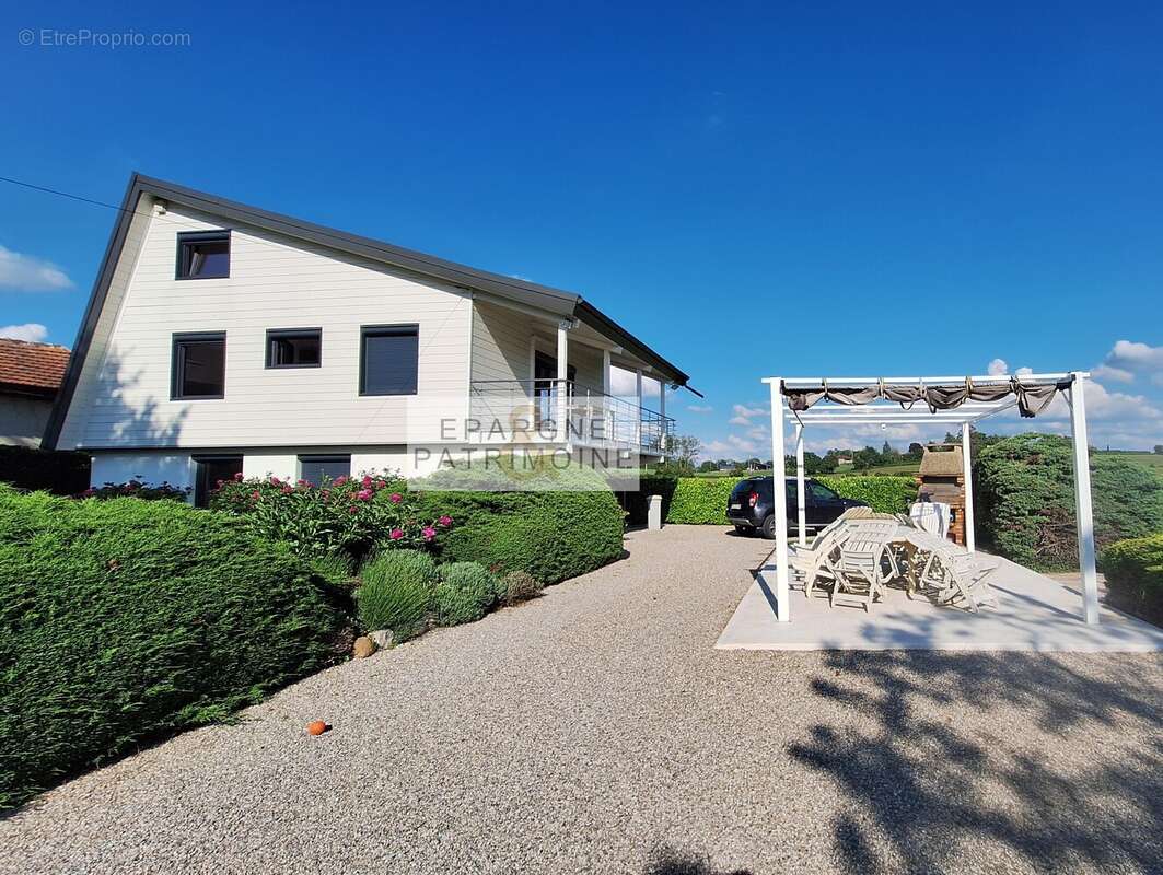 n°6 - Maison à HEYRIEUX