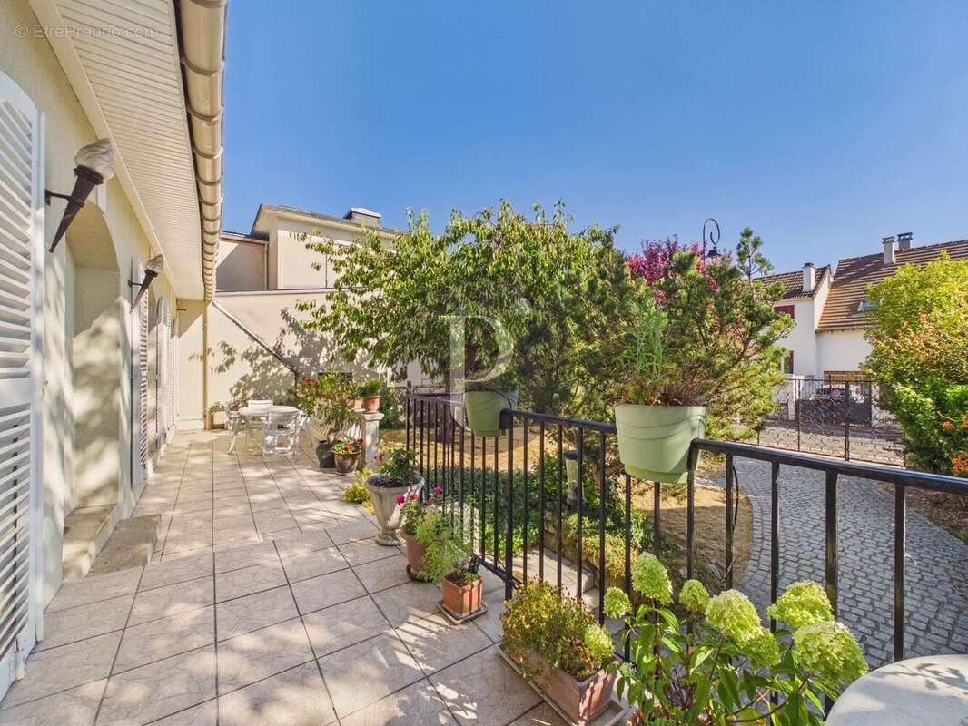 Antony - maison 7 pieces - quartier conservatoire proche centre ville - terrain 500 m² - photo 3