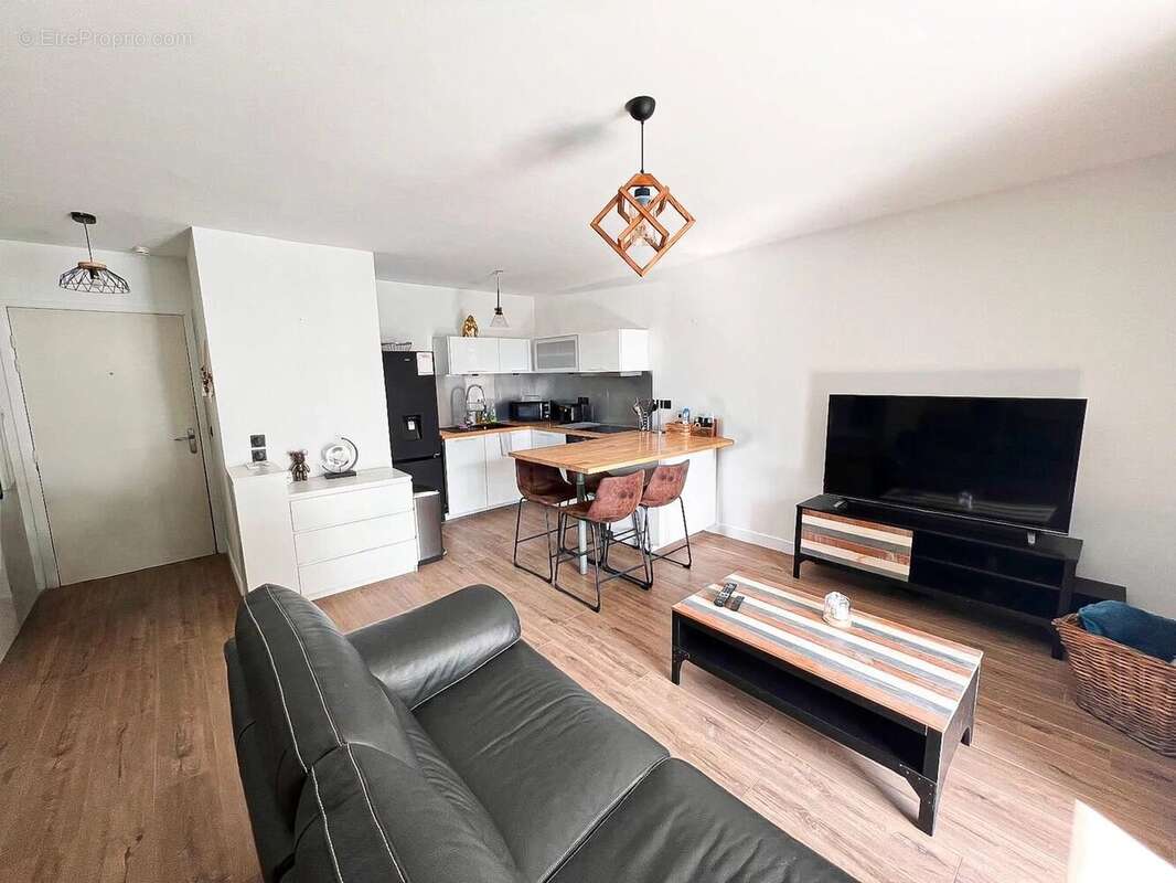 Appartement à CASTELNAU-LE-LEZ