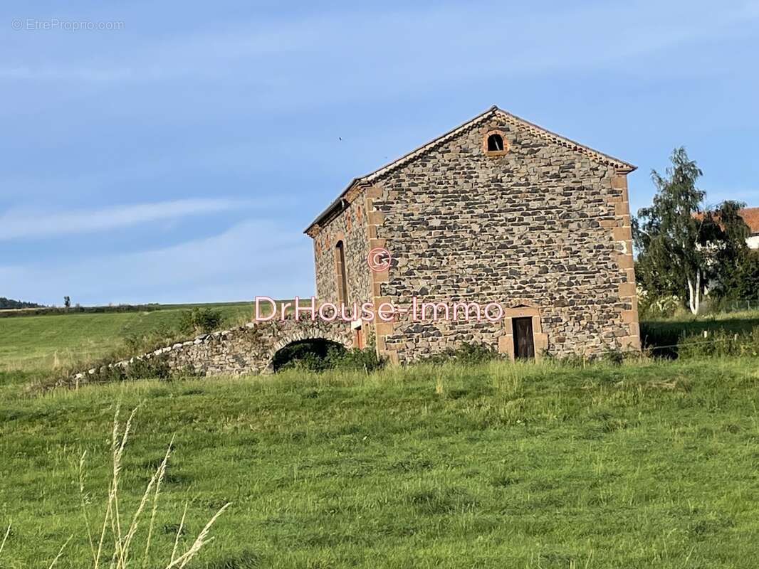 Maison à SAINT-JEAN-DE-NAY
