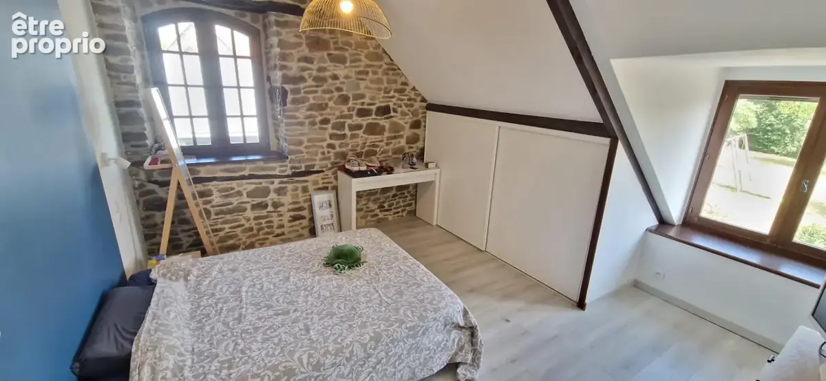  Coup de cœur à la campagne – Belle maison familiale 6 pièces de 140 m² avec véranda chauffée, dépendances, garages et jardin - photo 17