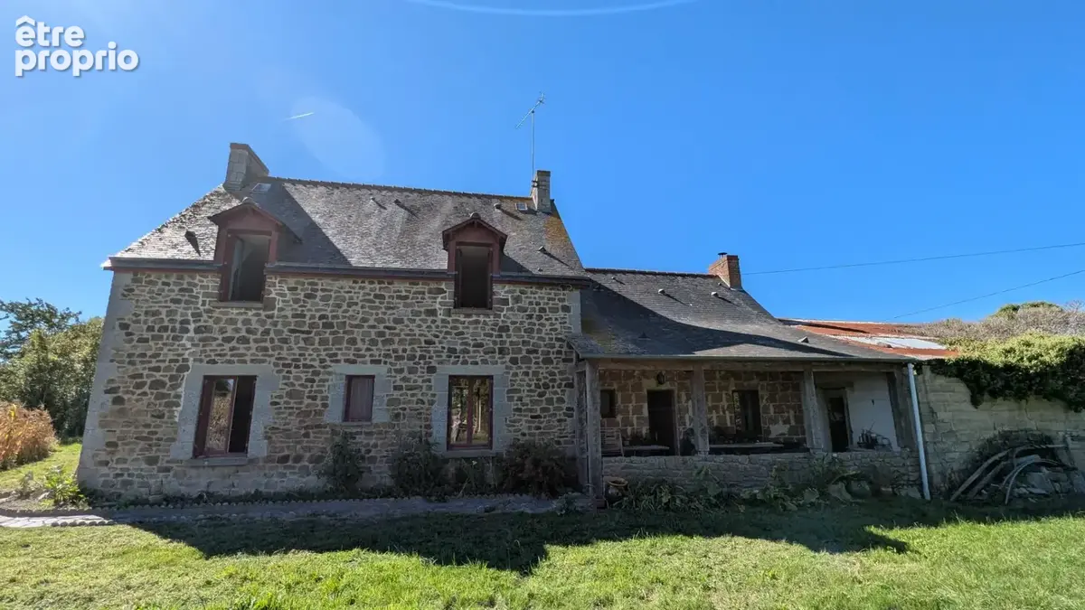 Grande maison  F7  en pierres  163 M² - SAINT GEORGES DE GREHAIGNE -  (35610) - photo 2