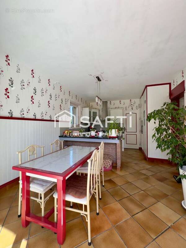 Maison 138 m² à Frevin-Capelle  - photo 5
