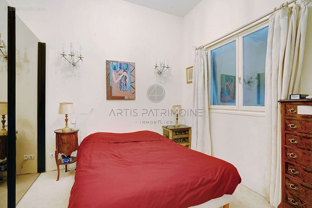 Appartement à PARIS-6E