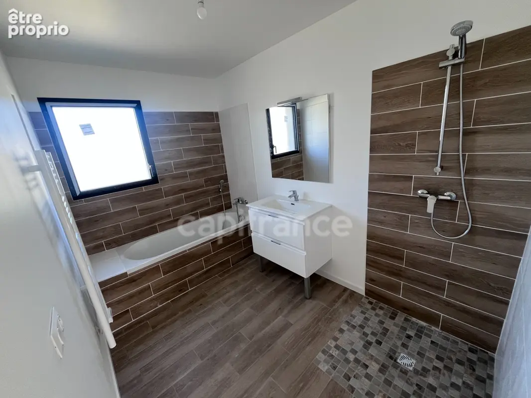 Maison neuve plain pied — frais de notaire réduits — secteur adé - photo 3