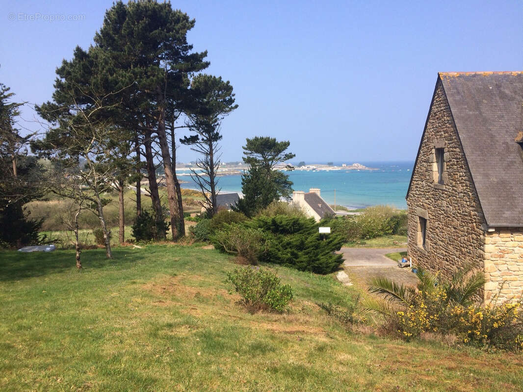 Maison à PLOUGUERNEAU