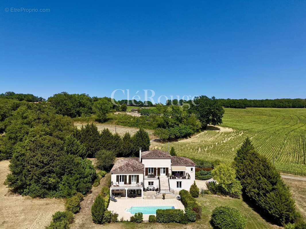 Proche de Tombebœuf – Belle maison lumineuse de 3 chambres avec piscine dans un cadre privilégié - photo 22