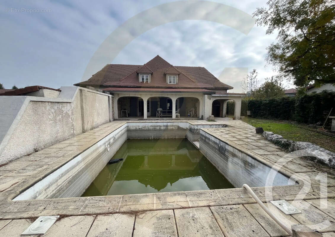 Maison à CHATONNAY