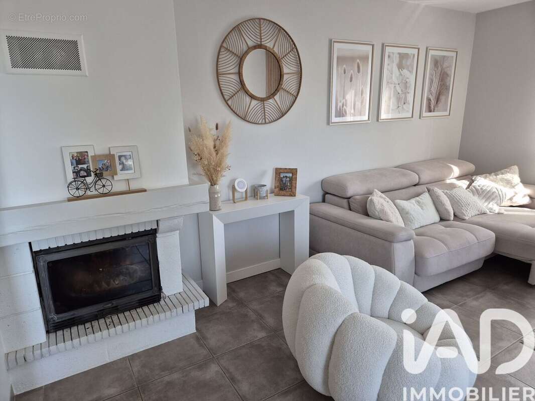 Photo 2 - Maison à CHATONNAY